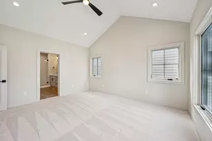 2822 Kobuk Dr, Columbus, OH 43228 - Photo 32