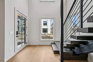 2822 Kobuk Dr, Columbus, OH 43228 - Photo 24