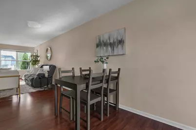 1010 Hartford Village Boulevard, Columbus, OH 43228 - Photo 18