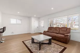 2257 Swansea Rd, Columbus, OH 43221 - Photo 8