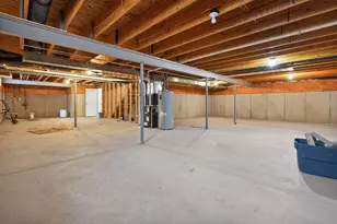 725 Flowering Cherry Ct, Blacklick, OH 43004 - Photo 22