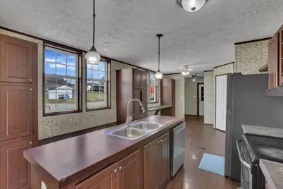 14753 State Route 37 E, Crooksville, OH 43731 - Photo 12