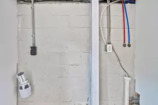 964 E Weber Rd, Columbus, OH 43211 - Photo 38