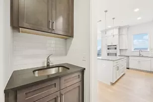 270 Dickenson St, Columbus, OH 43215 - Photo 32