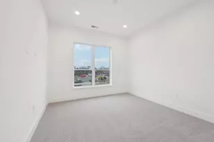 270 Dickenson St, Columbus, OH 43215 - Photo 20