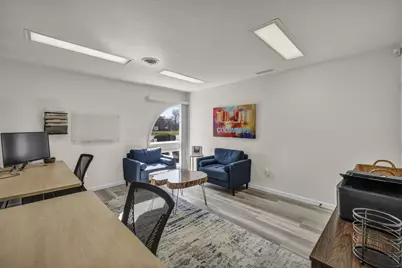 1824 E Broad Street #B, Columbus, OH 43203 - Photo 18