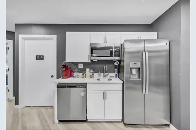 1824 E Broad Street #B, Columbus, OH 43203 - Photo 14