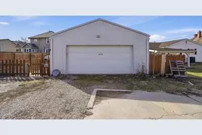 1030 3rd Street, Logan, OH 43138 - Photo 32