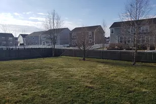 183 Schellinger St, Delaware, OH 43015 - Photo 6