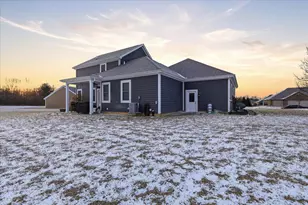 104 Bluestone Ct, Greenville, OH 45331 - Photo 6