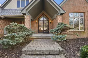 6035 Winnebago St, Grove City, OH 43123 - Photo 4