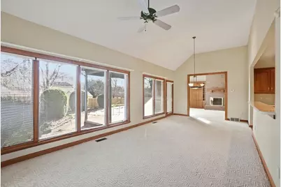 6035 Winnebago Street, Grove City, OH 43123 - Photo 12