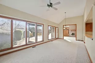 6035 Winnebago St, Grove City, OH 43123 - Photo 12