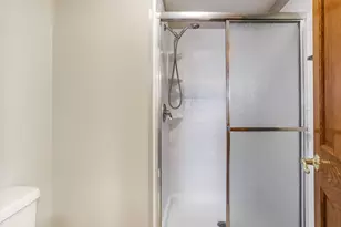 9656 Meadow Wood Dr, Pickerington, OH 43147 - Photo 18