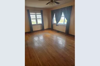 625 W 8th Street, Marysville, OH 43040 - Photo 6