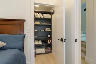 564 Lathrop St, Columbus, OH 43206 - Photo 24