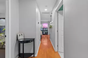 8378 Greyhawk Cir, Columbus, OH 43240 - Photo 14