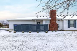 8378 Greyhawk Cir, Columbus, OH 43240 - Photo 1