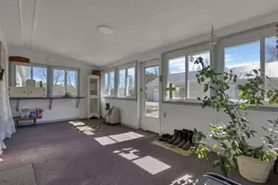 26039 State Route 180, Rockbridge, OH 43149 - Photo 28