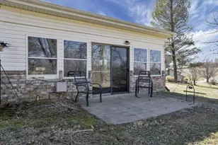 26039 State Route 180, Rockbridge, OH 43149 - Photo 8