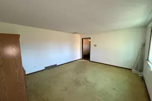 15 Dover Ct SW, Reynoldsburg, OH 43068 - Photo 10