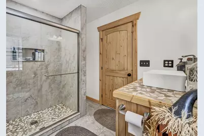 670 Natchez Lane, Sugar Grove, OH 43155 - Photo 40