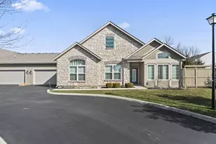 500 Stoneshire Loop, Pataskala, OH 43062 - Photo 1