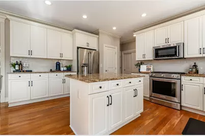 8118 Saybrook Drive, Westerville, OH 43082 - Photo 4