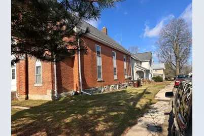 27 E New Haven Street, Bloomville, OH 44818 - Photo 2