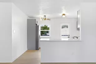 464 Foxwood Dr, Columbus, OH 43230 - Photo 18