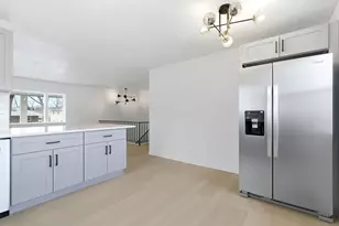 464 Foxwood Dr, Columbus, OH 43230 - Photo 24