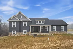 3642 Bauman Hill Rd SE, Lancaster, OH 43130 - Photo 2