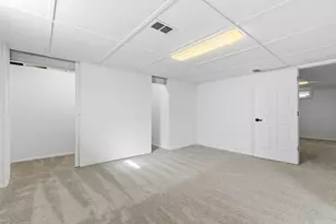 1884 Barnett Ct W, Columbus, OH 43227 - Photo 28