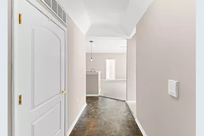 643 Spring Valley, Lewis Center, OH 43035 - Photo 6
