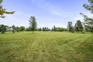 6351 Beaumont Square, Lewis Center, OH 43035 - Photo 74