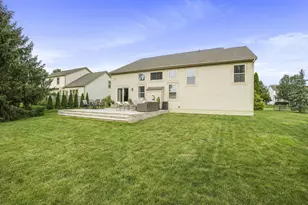 6351 Beaumont Square, Lewis Center, OH 43035 - Photo 72