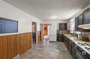 56 N High St, Jackson, OH 45640 - Photo 14