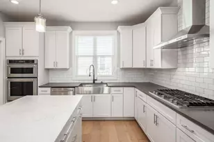 1187 Cromartie Ln, Columbus, OH 43201 - Photo 8