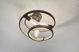 14103 SW Sunladen Dr SW, Reynoldsburg, OH 43068 - Photo 4