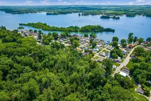 131 Cranberry Ln, Buckeye Lake, OH 43008 - Photo 2