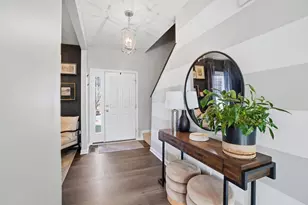 3169 Yellow Finch Wy, Columbus, OH 43231 - Photo 4