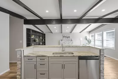 984 Sunbury Road, Columbus, OH 43219 - Photo 16