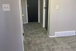 4979 Lyle Rd, Columbus, OH 43229 - Photo 6