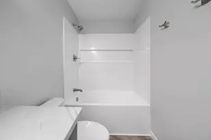 7902 Woodhouse Ln, Columbus, OH 43085 - Photo 20