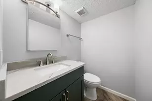 7902 Woodhouse Ln, Columbus, OH 43085 - Photo 14