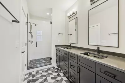 2256 Quarry Trails Drive, Columbus, OH 43228 - Photo 34