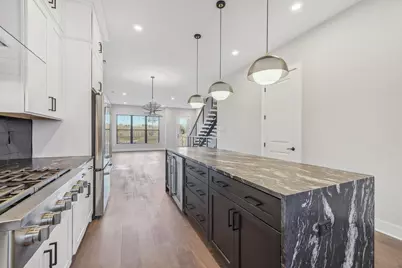 2256 Quarry Trails Drive, Columbus, OH 43228 - Photo 20