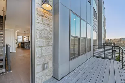 2256 Quarry Trails Drive, Columbus, OH 43228 - Photo 6