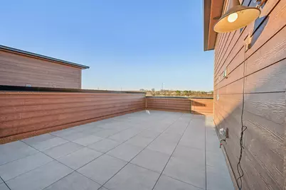 2256 Quarry Trails Drive, Columbus, OH 43228 - Photo 12