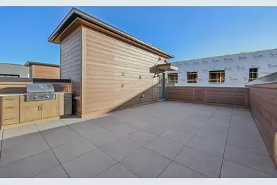 2256 Quarry Trails Drive, Columbus, OH 43228 - Photo 14